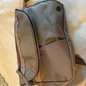 Lululemon festival bag II
